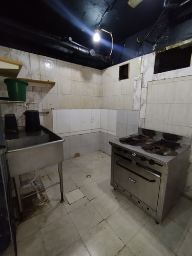 Disponible Para Alquiler. Local Comercial