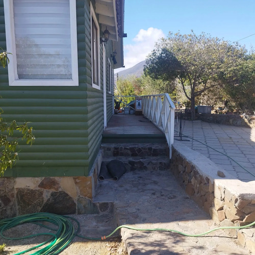 Parcela Con Casa Familiar En El Valle