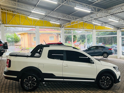 Volkswagen Saveiro 1.6 16v Cross Cab. Dupla Total Flex 2p