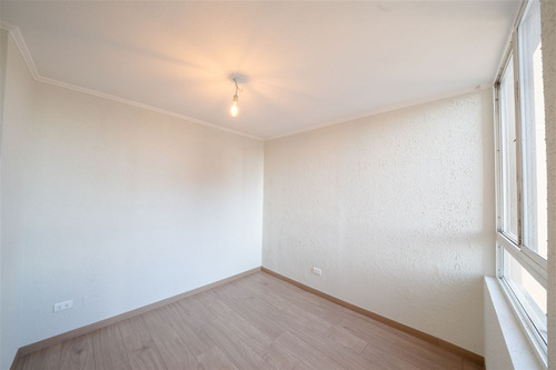 Depto Remodelado Como Nuevo En Venta De 3 Dorm. En Santiago