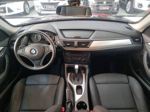 Imagem 4 de 8 de Bmw X1 2012 2.0 Sdrive 18i Top 2012 Bx Km Preta Nova Troco F