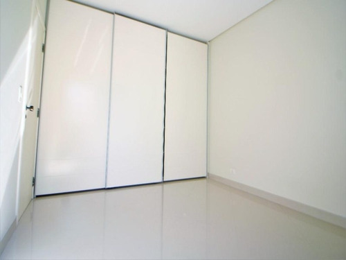 Imagem 12 de 30 de Guarujá Pitangueiras - 500m² De Área Útil - Permuta 50% Em Imoveis - Reformada - 4 Dormitórios - 3 Vagas - Frente Para O Mar - Lazer Privativo - Ap05130 - 34708282