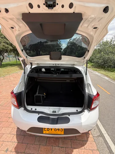 Renault Stepway 1.6 Trek Intens