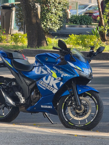 Motocicleta En Exelentes Condiciones