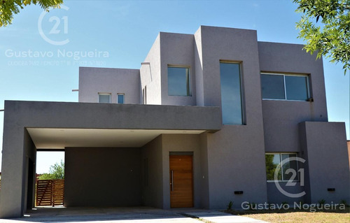 Casa - Ingeniero Maschwitz