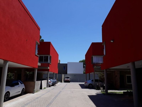 Imagen 3 de 5 de Cochera En Venta En Bella Vista