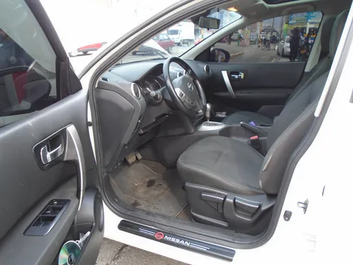 Nissan Qashqai 2.0l 4wd +2 4x2