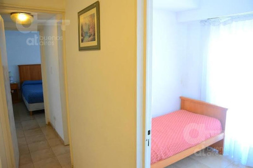 Recoleta. Departamento 4 Ambientes. Alquiler Temporario Sin Garantías.
