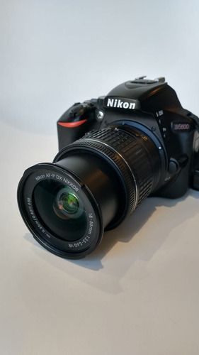 Cámara Nikon D5600 