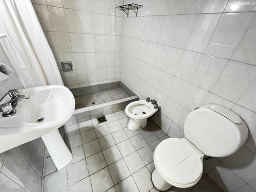 Imagen 8 de 30 de Ph 3 Amb Con Patio Y Terraza Avellaneda Venta