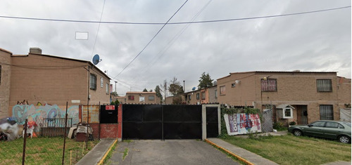 Casa En Venta En Santa Elena, Cuautitlán, Edomex, St08