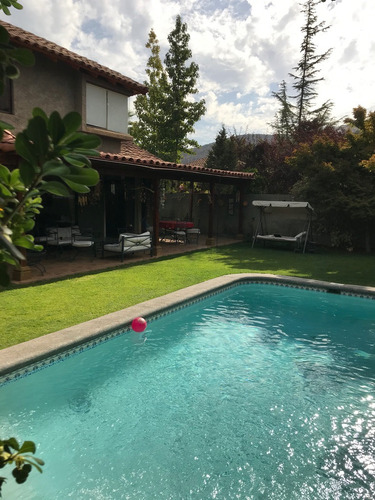 Arriendo Pieza Con Baño Privado Y Sala De Estar