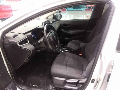 Imagen 9 de 13 de Toyota Corolla 2020 4p Le L4/1.8 Aut