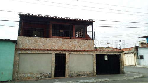 Milagros Inmuebles Casa Venta Barquisimeto Lara Zona Centro Economica Residencial Economico Oportunidad Pecio Inmobiliaria Rentahouse N° 24-13881