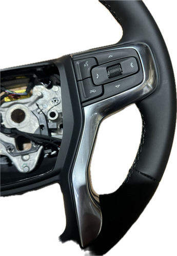 Volante S10 2024/2025 High Country Original Gm