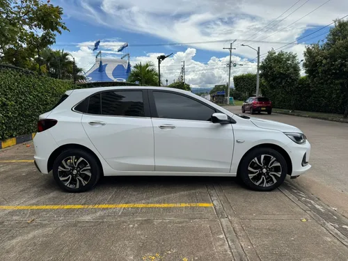 Chevrolet Ónix Premier Turbo Automático Único Dueño