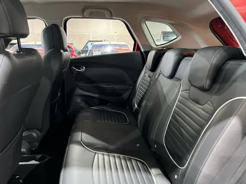 Renault Captur 2.0 Iconic At