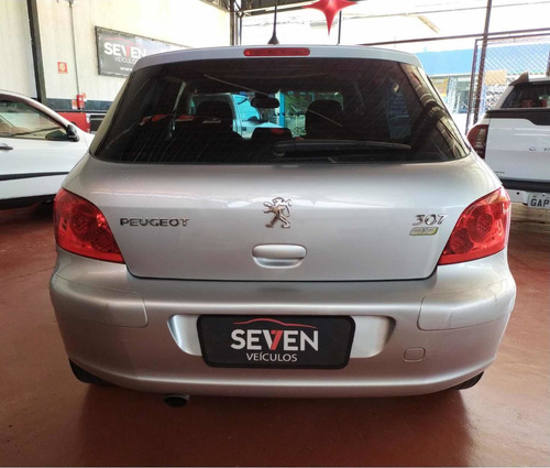 Peugeot 307 1.6 Presence Pack Flex 5p 2011