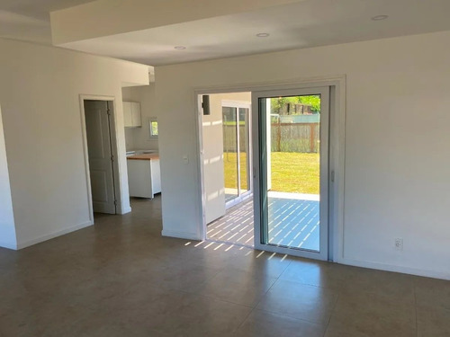 Casa En Venta De 3 Dormitorios En Pinares