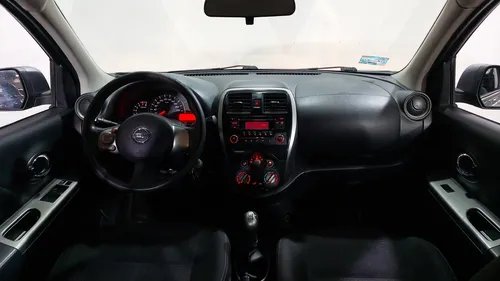 Nissan March 1.6 Advance