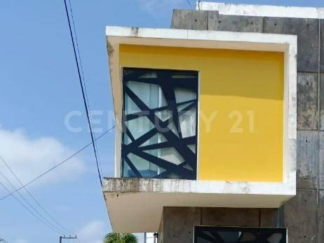 Imagen 2 de 11 de Se Vende Edificio En Nuevo León 100 Colonia Petrolera De Coatzacoalcos, Ver.