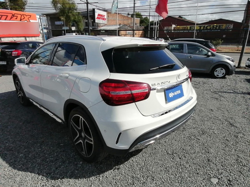 Imagen 18 de 19 de Mercedes Benz Gla 220 Diesel