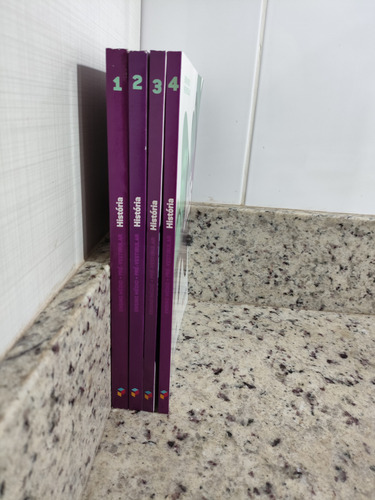Livros Apostilas Poliedro Pré-vestibular Completa 34 Apostilas Em Muito Bom Estado De Conservação J03 (Usado)