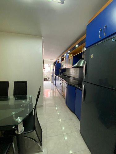 Imagen 4 de 15 de Apartamento Venta 3 Hab 2 Baños Oportunidad