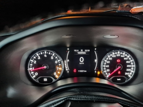 Jeep Renegade 1.8 16V FLEX LONGITUDE 4P AUTOMÁTICO