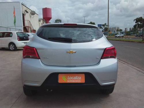 Chevrolet Onix 1.0 Mpfi Lt 8v Flex 4p Manual
