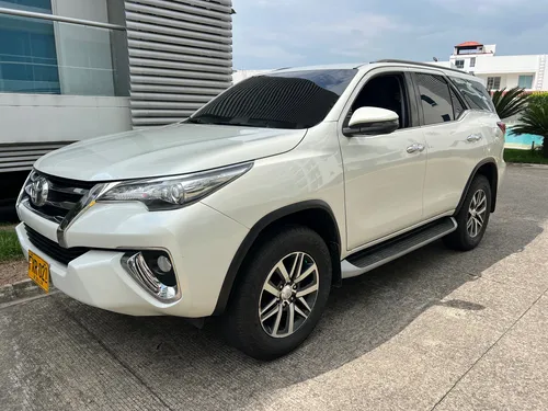 Toyota Fortuner 2.8l