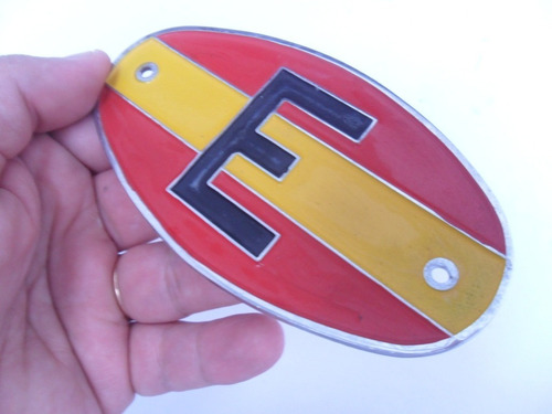 Insignia Auto Antiguo Automovil Club España Metal Bandera (Usado)