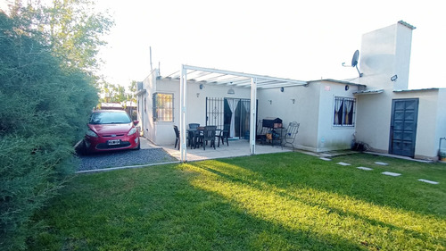 Venta/permuta Casa Quinta 3 Ambientes Con Pileta