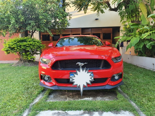 Ford Mustang V8