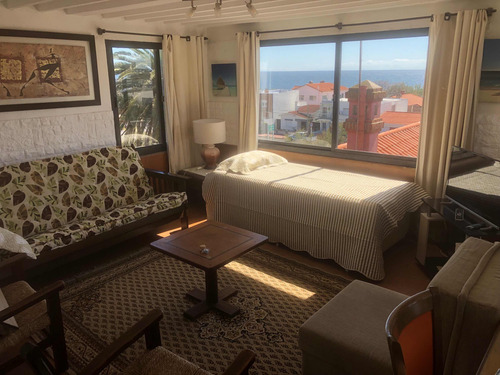 Alquiler De Casa En Piriapolis Con Vista Al Mar A Una Cuadra De La Playa