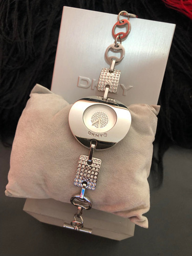 Reloj Donna Karan Espectacular !!! Excelente Estado Plateado Plateado Plateado (Usado)