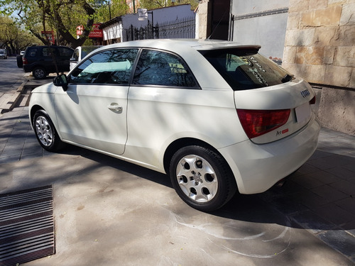 Imagen 4 de 10 de Audi A1 Attraction 1.2t 2012 / Nafta / Mendoza