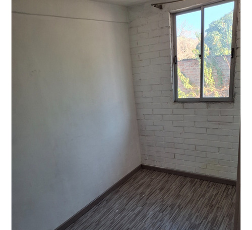 Acogedora Casa En Tranquilo Barrio De San Bernardo