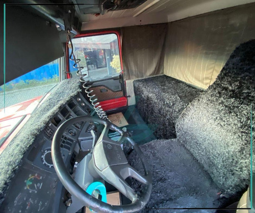 Scania 113h 360 6x2