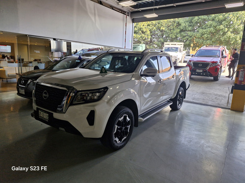 Nissan Frontier 2.5 Platinum Le Dc 4X2 Ta