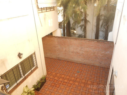 Imagen 27 de 28 de Casa De Dos Dormitorios En Venta Tipo Duplex En Fisherton