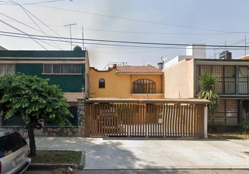 Casa En Venta Peten 397, Col. Vertiz Narvarte, Alc. Benito Juarez, Cp. 03600. Cdmx Ajrj