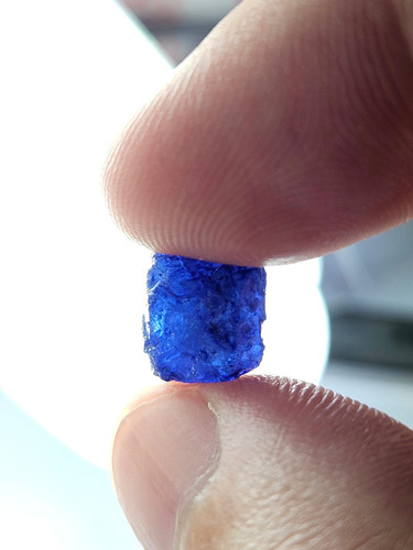 Safiras Brutas Para Lapidação Azul Intenso Com 11.95 Gramas Azul Royal