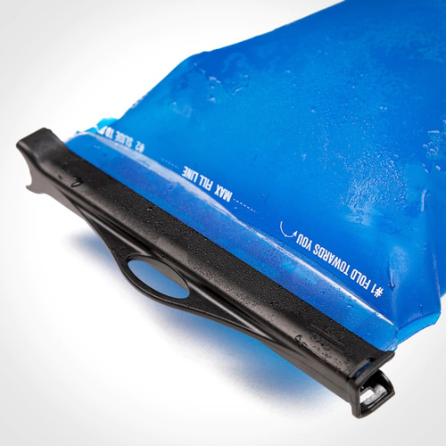 Bolsa De Hidratacion 2l Weis Con Funda Isotermica Weis