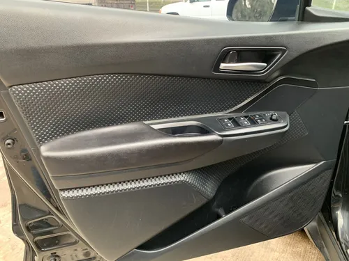 Toyota CH-R 2.0 Cvt