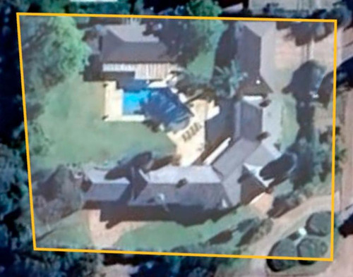 Carrasco Sur , Proximo Av Italia, Terreno Esquina, Zona Exclusiva, 3000 M2 Y Frente De 53,6 Mts