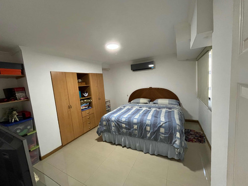 Se Vende Penthouse Frutas Condominiums Red Granada Guatire