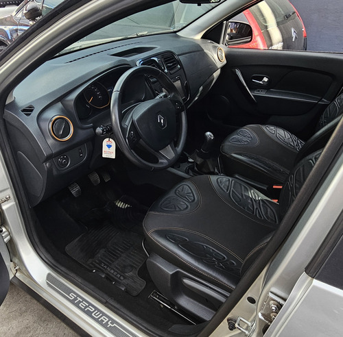 Renault Sandero Stepway 1.6 Privilege 105cv
