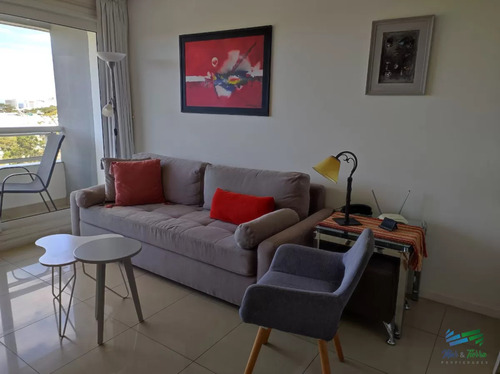 Alquilo Por Invierno Apartamento 1 Dormitorio Con Piscina En Roosevelt, Punta Del Este