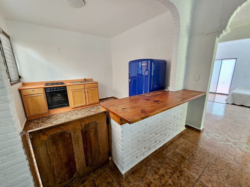 Casa Con Inigualable Ubicación Al Norte De La Ciudad, En Col. La Pradera, Cuernavaca Morelos.